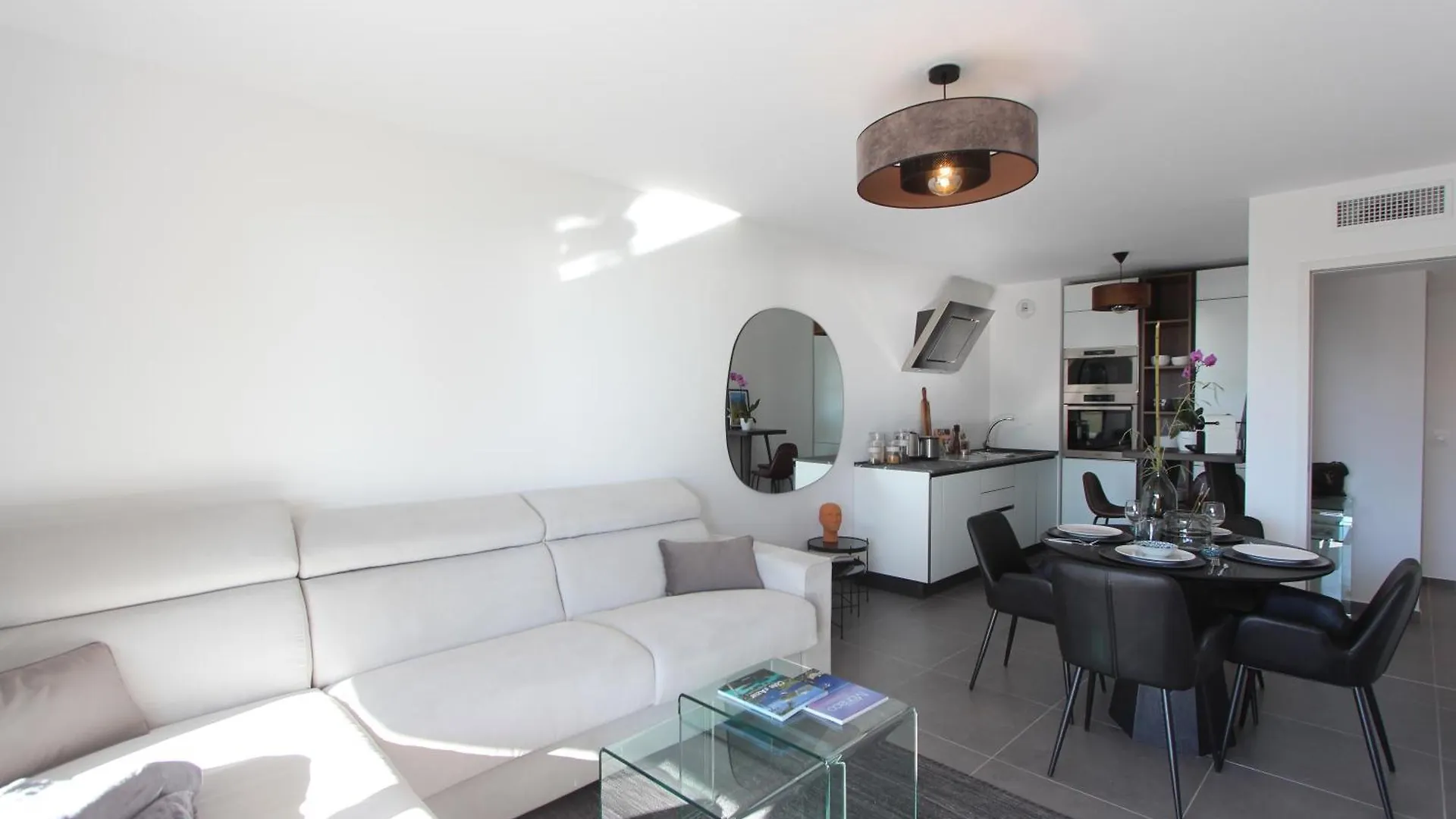 Appartamento Sun Paradise Seaview&Terrace Parking&Pool Beausoleil Francia