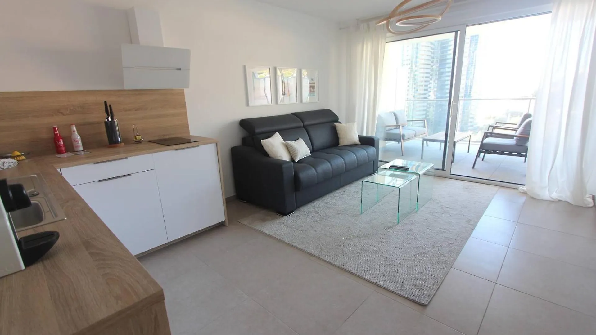 Sun Paradise Seaview&Terrace Parking&Pool Beausoleil Francia